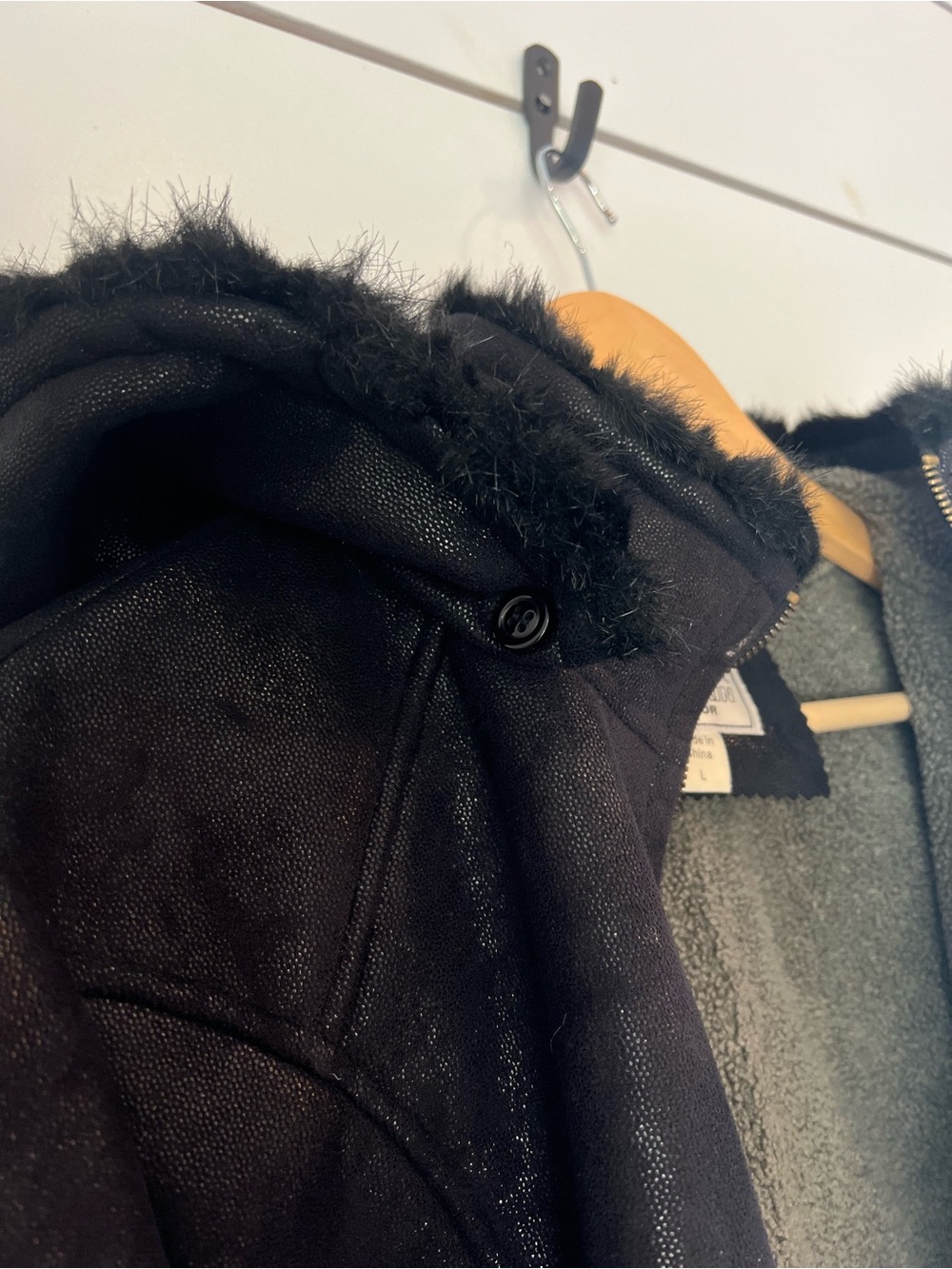 Black Mountain Outdoor Women's Black Faux-Shearling Zip Front w/detachable hood - Picture 7 of 7
